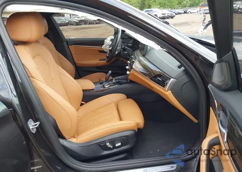 2023 BMW 5 Series 530I xDrive из США, поврежденный, VIN WBA13BJ07PCL27152